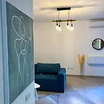 Five 아파트 *
